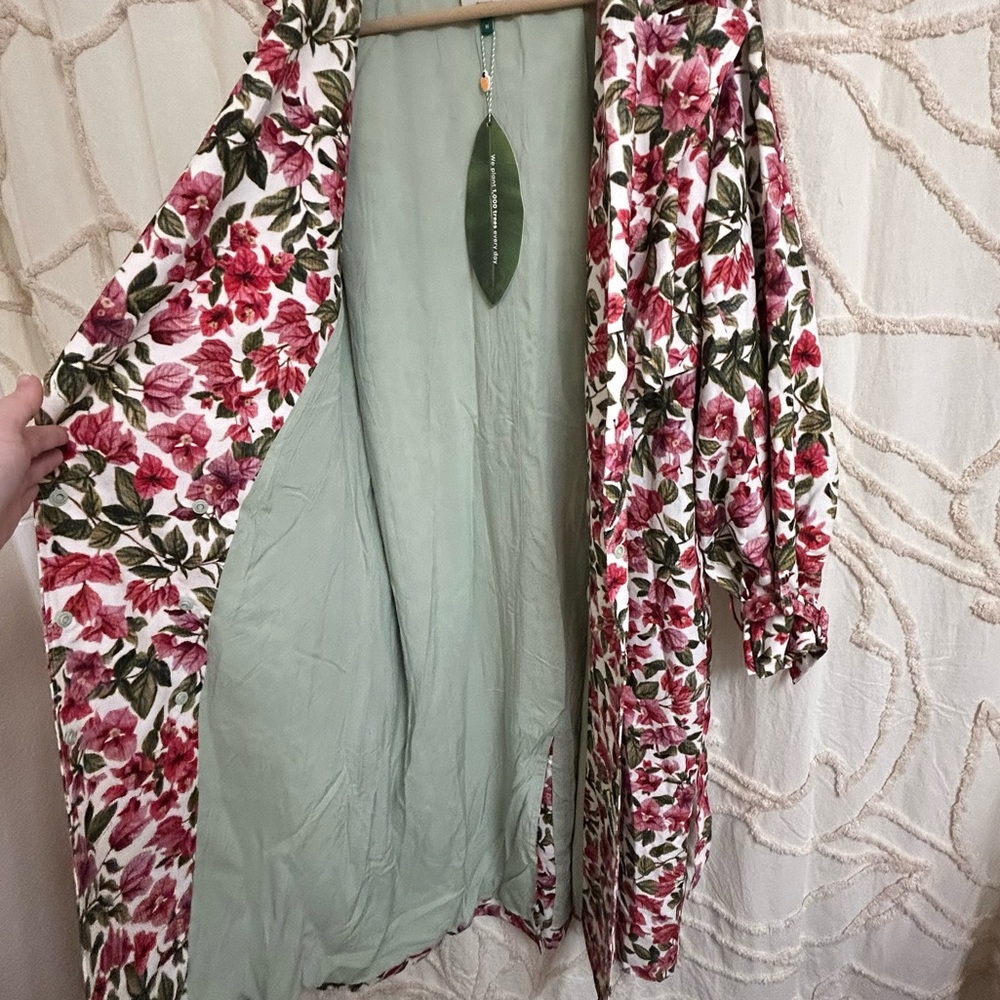 NWT FARM Rio Halftone Pink Bouganvillea Oversized Trench Coat Size Medium - Picture 12 of 15